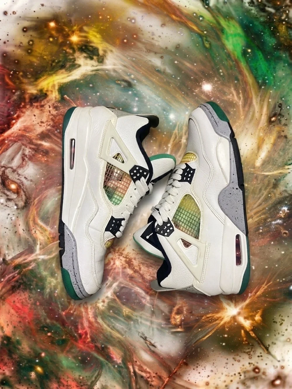 Nike Air Jordan 4 Retro Rasta Women’s Size 11 / Men’s 9.5